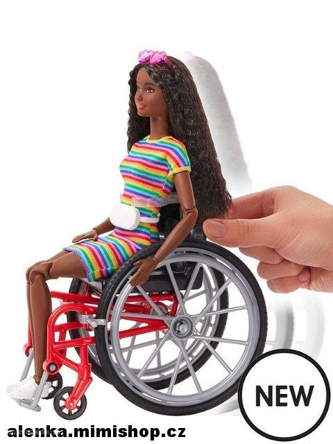 BARBIE modelka na invalidním vozíku