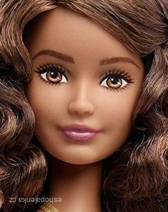 BARBIE FASHIONTAS > varianta DMF26