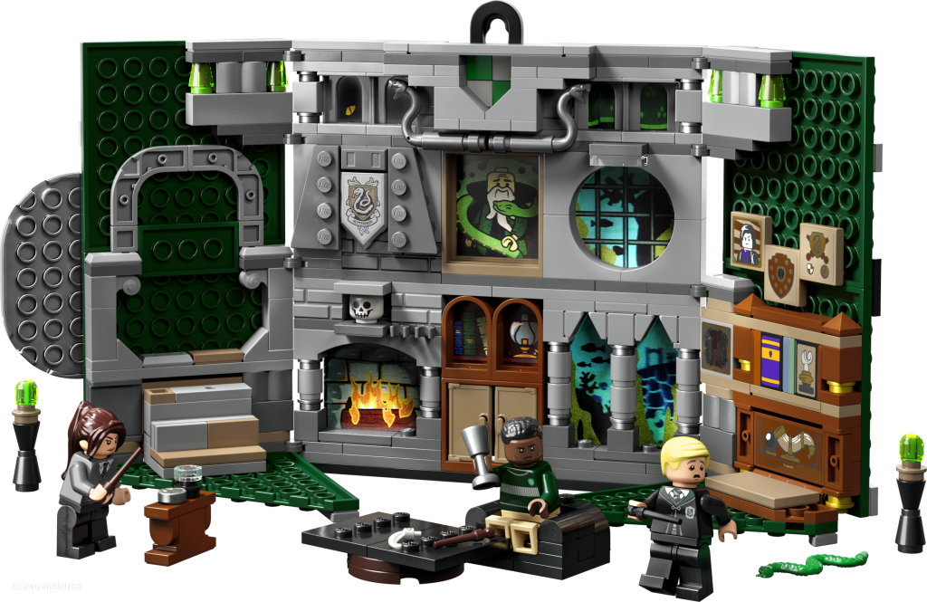 LEGO® Harry Potter™ 76410 Zástava Zmijozelu