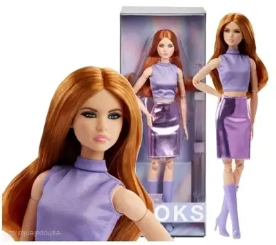 The Barbie Looks™ Barbie® Doll > varianta HRM12