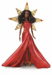2017 Barbie™ Holiday Doll > varianta NIKKI